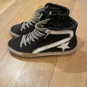 Golden Goose “Slide”